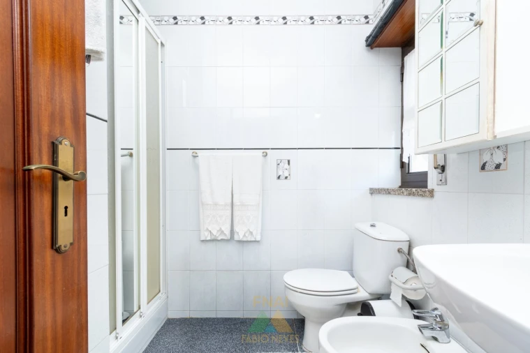 Moradia T3 para Venda em Gondoriz Foto 23