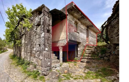 Moradia T3 para Venda em Vila Chã (São João Baptista e Santiago)