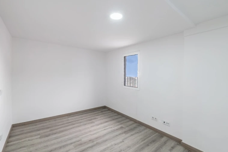 Moradia T2 para Venda em São Roque Foto 27