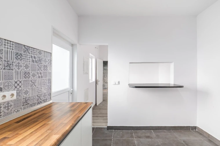 Moradia T2 para Venda em São Roque Foto 7