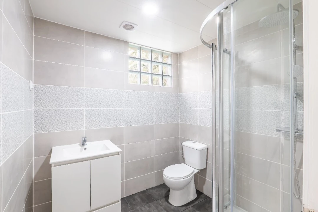 Moradia T2 para Venda em São Roque Foto 19