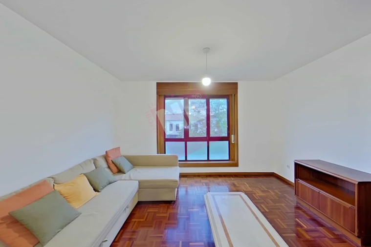 Apartamento T2 para Arrendamento em Lumiar Foto 24