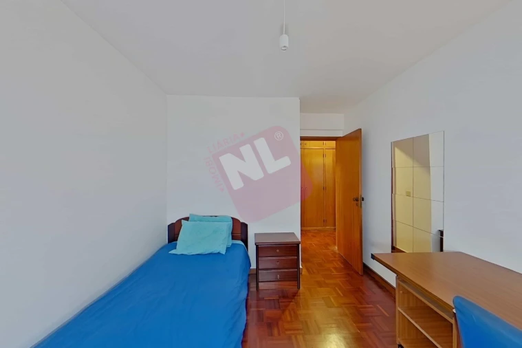 Apartamento T2 para Arrendamento em Lumiar Foto 18