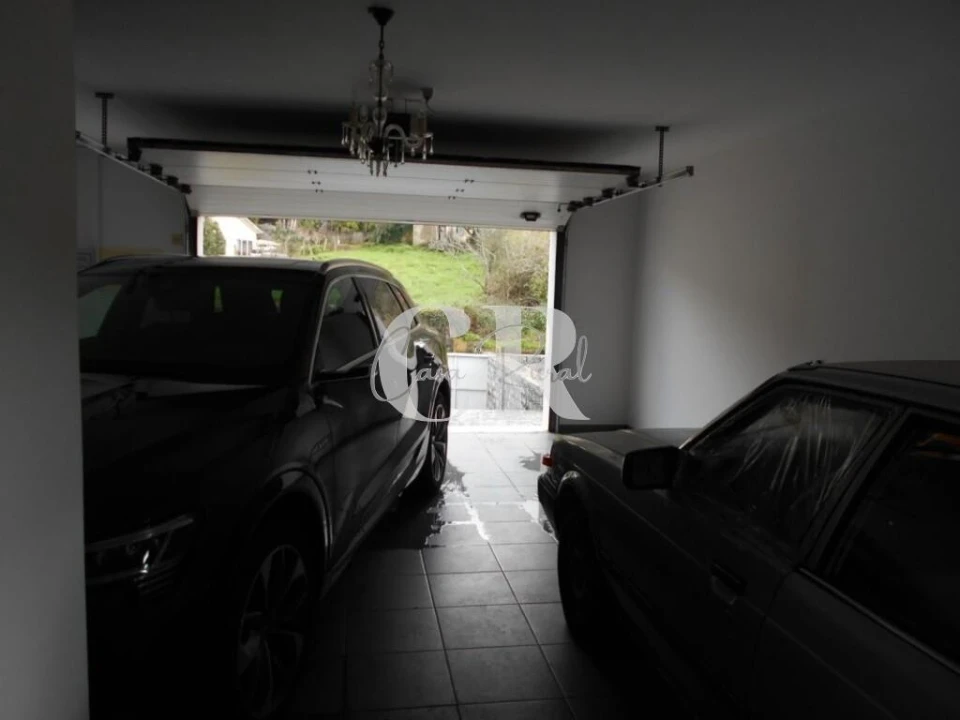 Moradia T4 para Venda em Pousaflores Foto 73