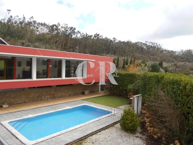 Moradia T4 para Venda em Pousaflores Foto 10