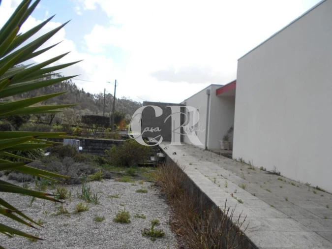 Moradia T4 para Venda em Pousaflores Foto 15