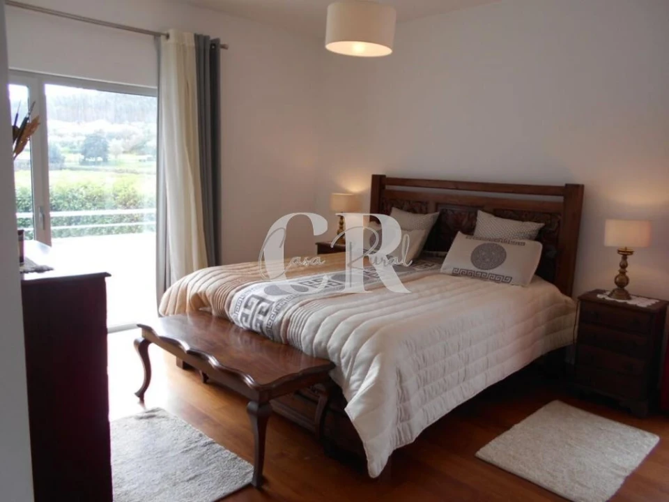 Moradia T4 para Venda em Pousaflores Foto 67