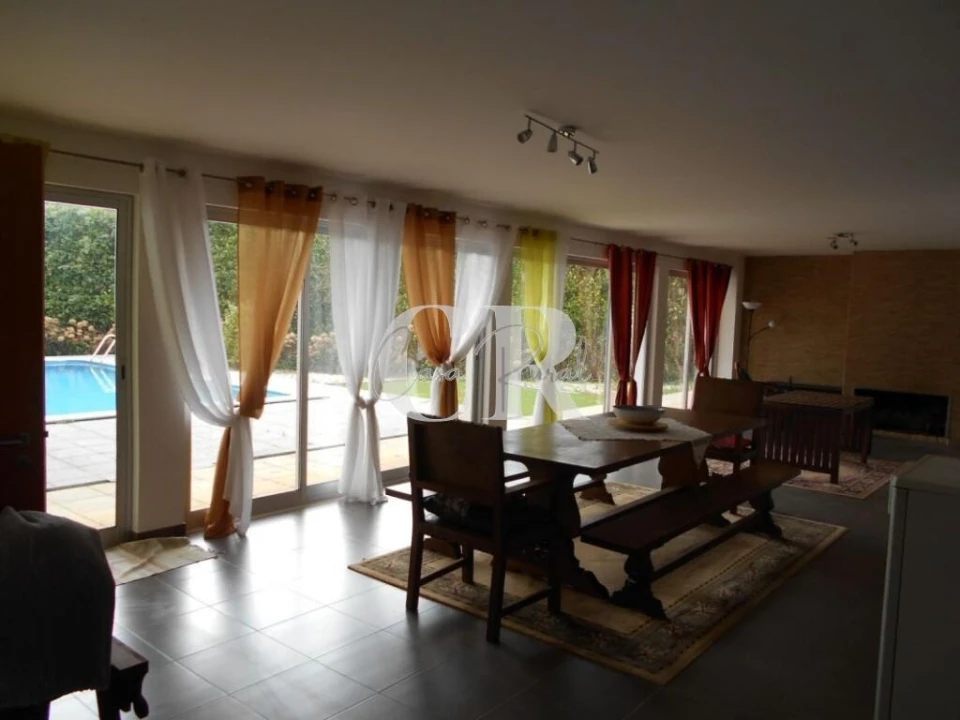 Moradia T4 para Venda em Pousaflores Foto 20