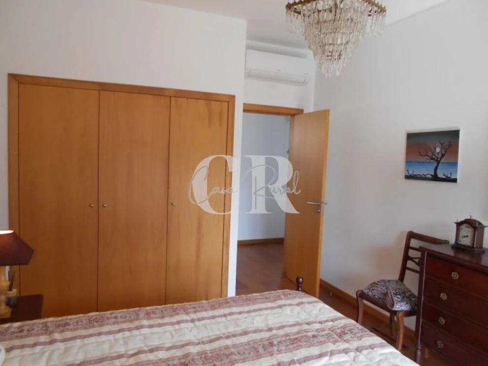 Moradia T4 para Venda em Pousaflores Foto 63