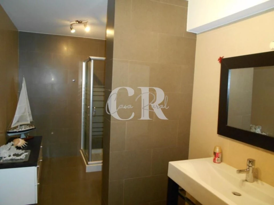 Moradia T4 para Venda em Pousaflores Foto 28