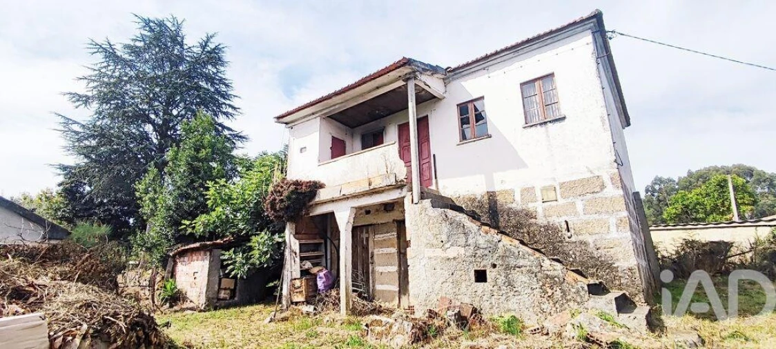 Quinta T3 para Venda em Cornes Foto 6