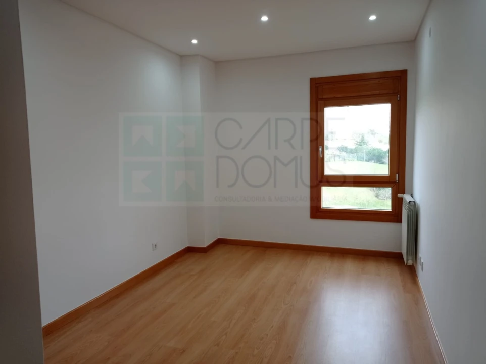 Apartamento T3 para Venda em Odivelas Foto 14