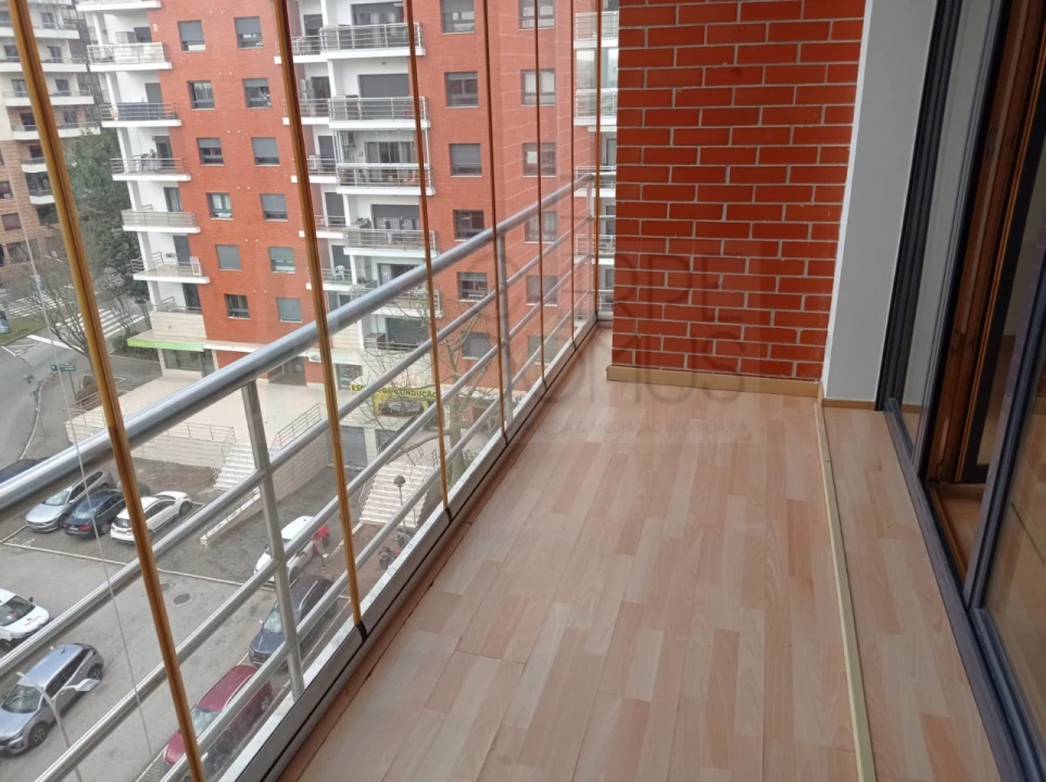 Apartamento T3 para Venda em Odivelas Foto 11