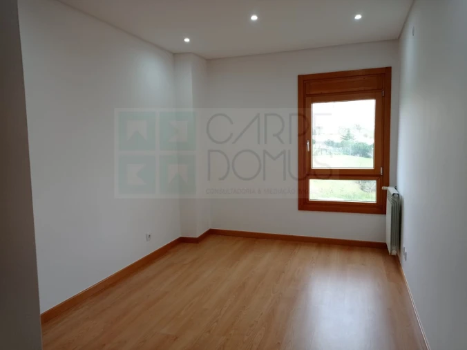 Apartamento T3 para Venda em Odivelas Foto 14