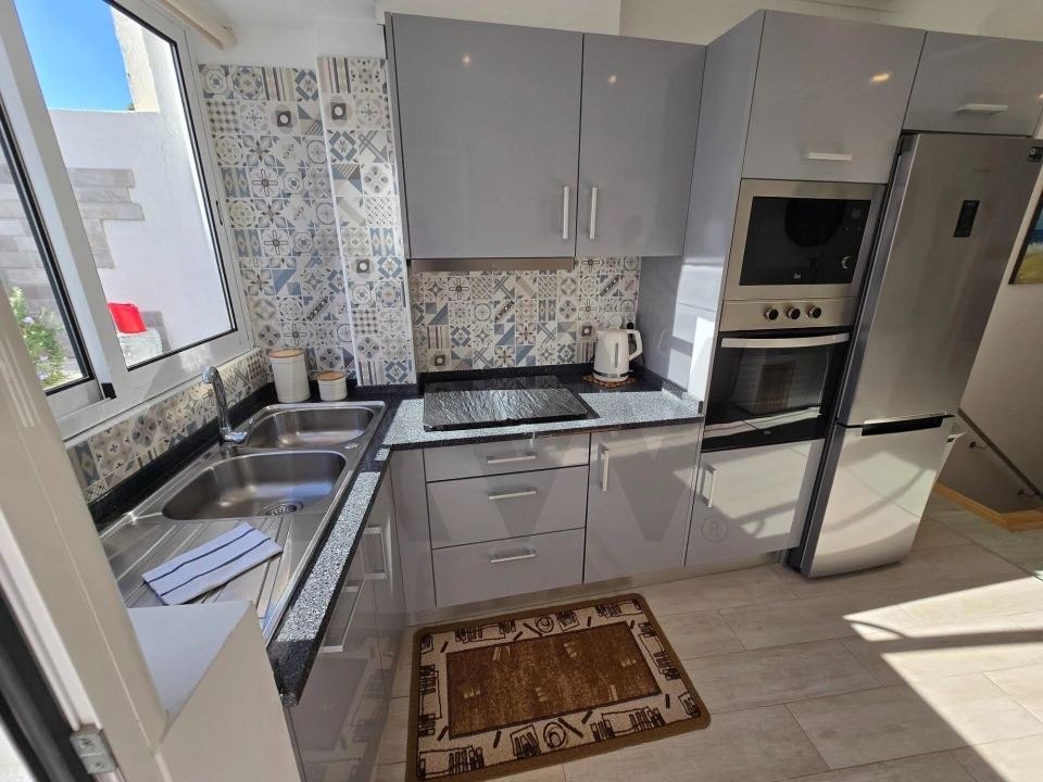 Moradia T2 para Venda em Funchal (Santa Maria Maior) Foto 21