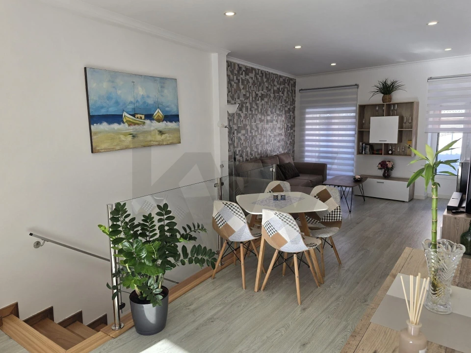 Moradia T2 para Venda em Funchal (Santa Maria Maior) Foto 8