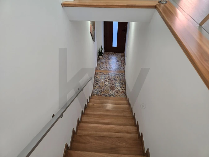 Moradia T2 para Venda em Funchal (Santa Maria Maior) Foto 4