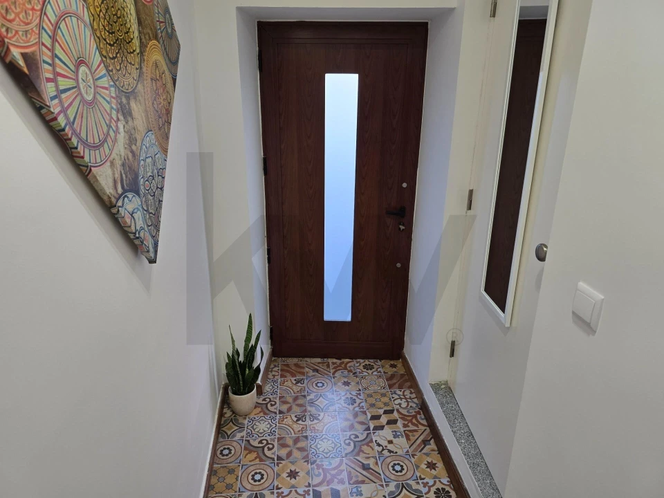 Moradia T2 para Venda em Funchal (Santa Maria Maior) Foto 2