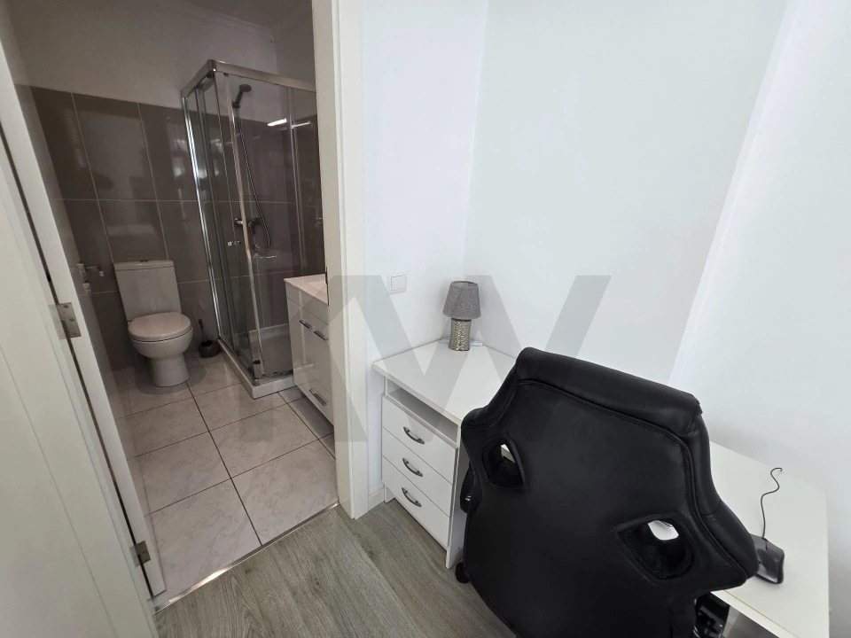 Moradia T2 para Venda em Funchal (Santa Maria Maior) Foto 36