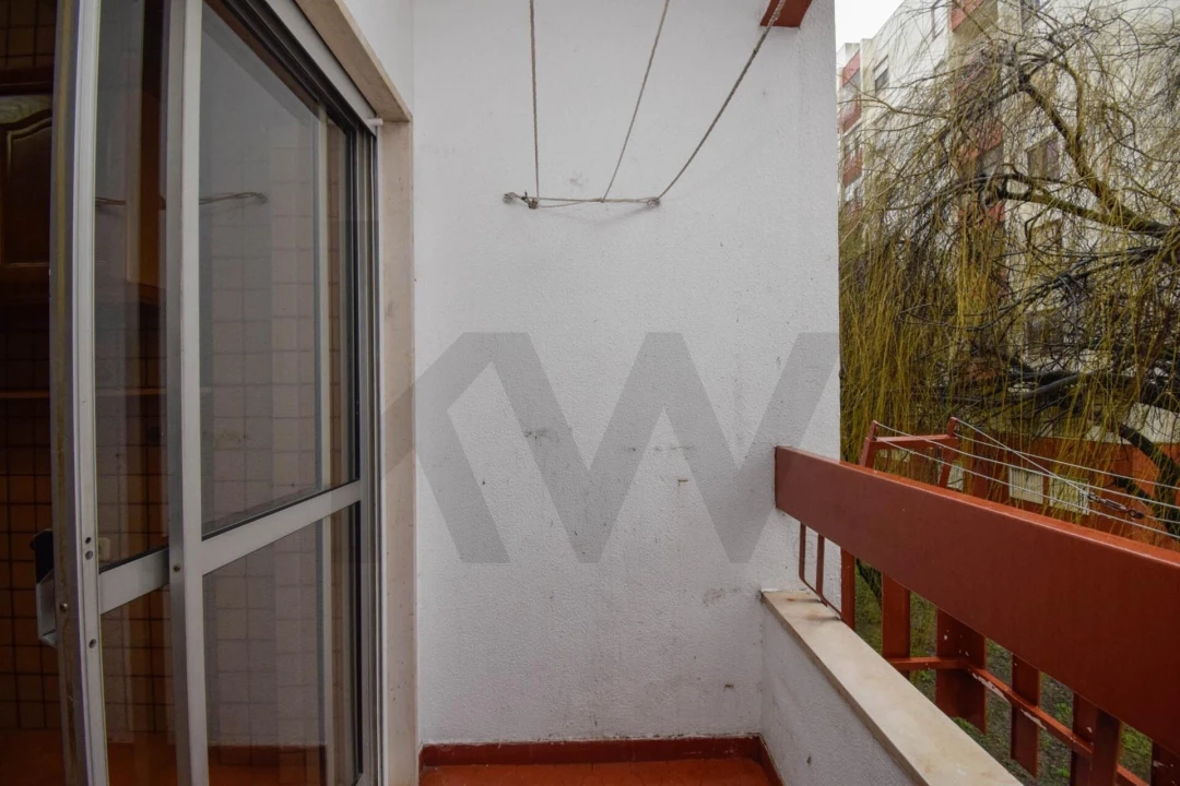 Apartamento T3 para Venda em Águas Livres Foto 14