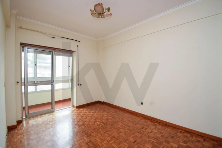 Apartamento T3 para Venda em Águas Livres Foto 16