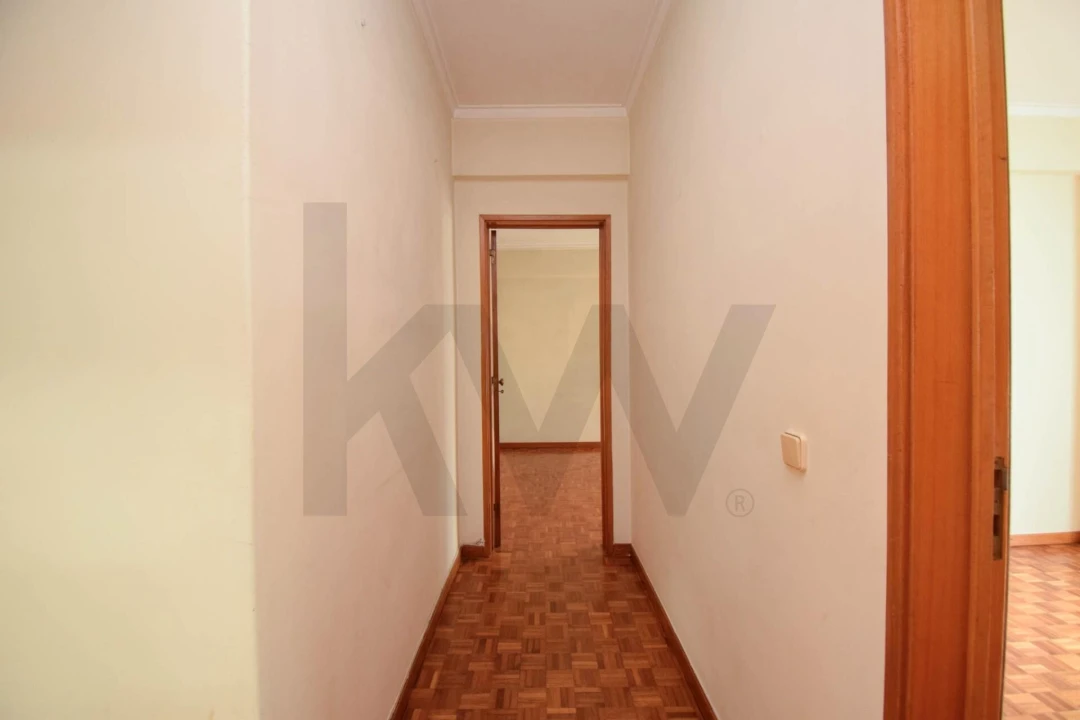 Apartamento T3 para Venda em Águas Livres Foto 15