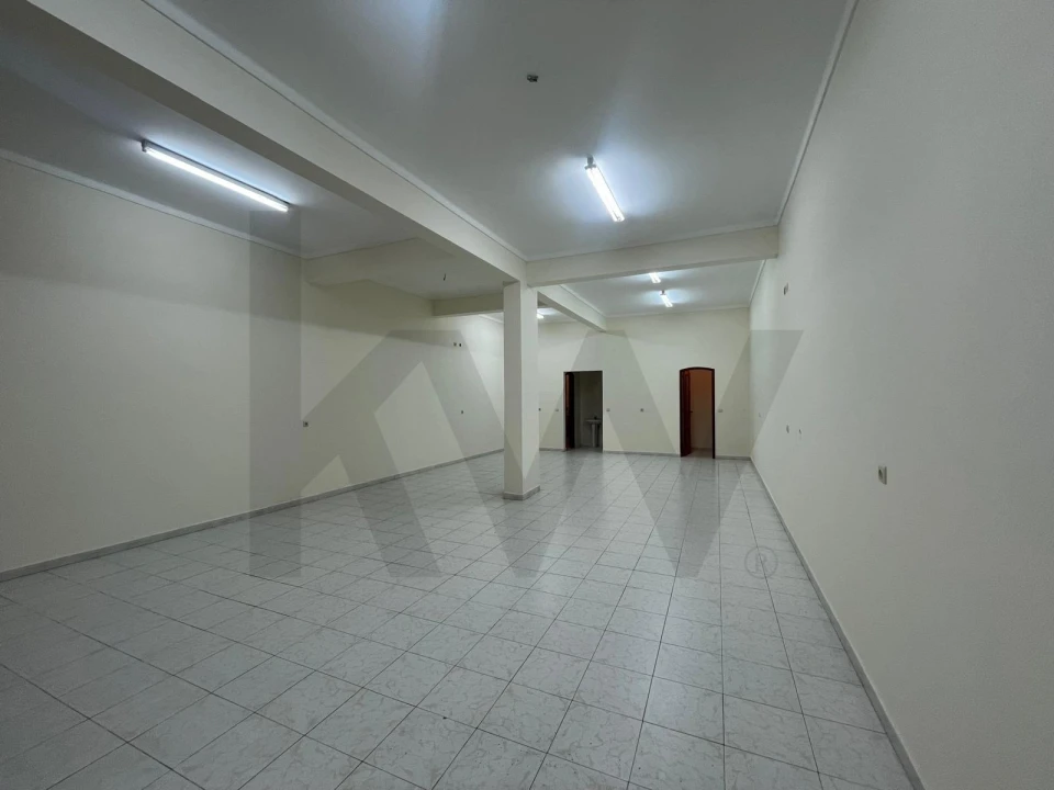 Loja para Venda em Cacém e São Marcos Foto 4