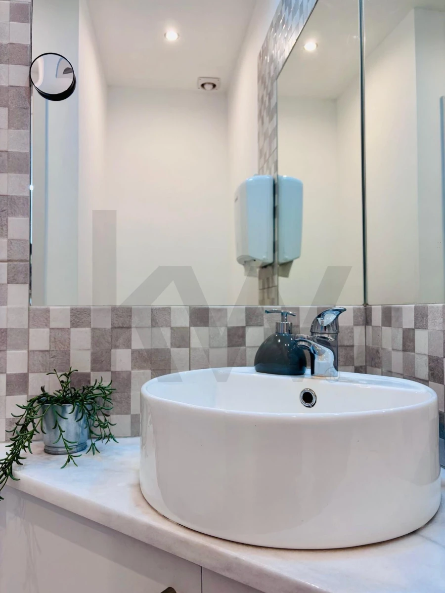 Loja para Venda em Oeiras e São Julião da Barra, Paço de Arcos e Caxias Foto 16