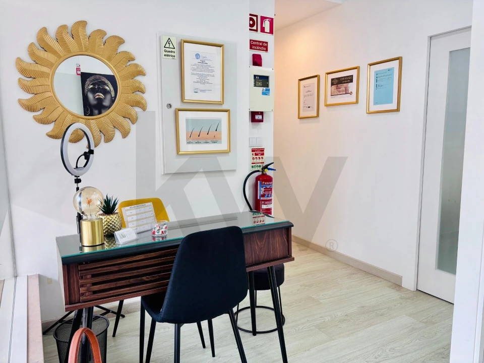 Loja para Venda em Oeiras e São Julião da Barra, Paço de Arcos e Caxias Foto 6