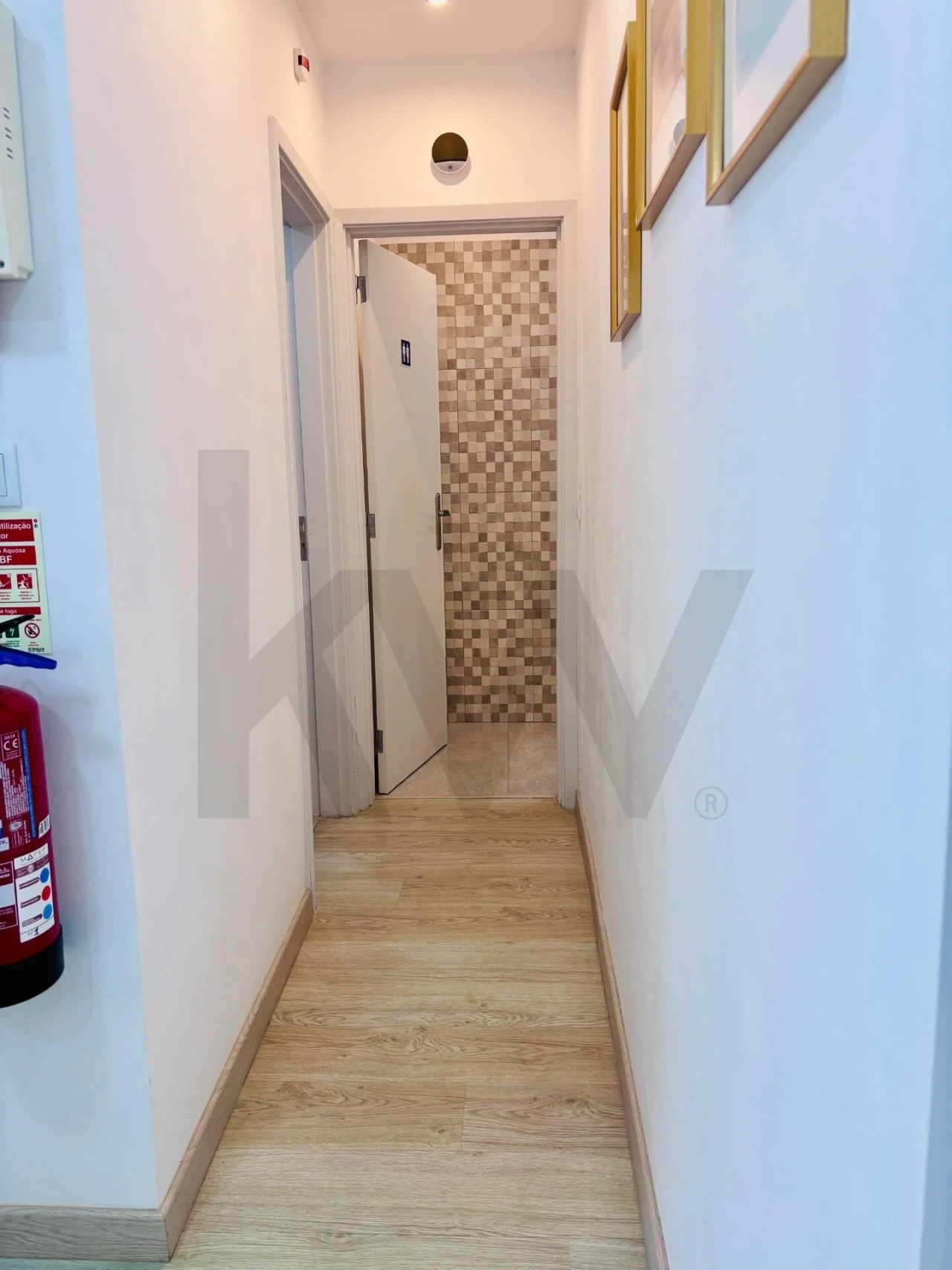 Loja para Venda em Oeiras e São Julião da Barra, Paço de Arcos e Caxias Foto 14