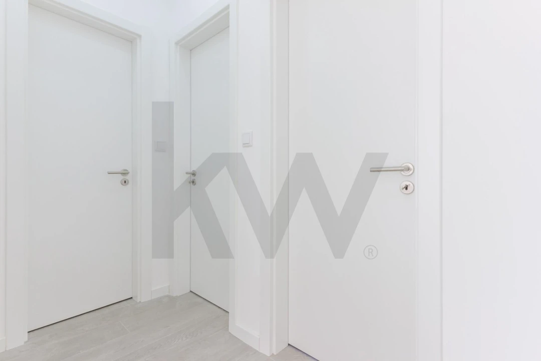 Apartamento T3 para Venda em Almada, Cova da Piedade, Pragal e Cacilhas Foto 22