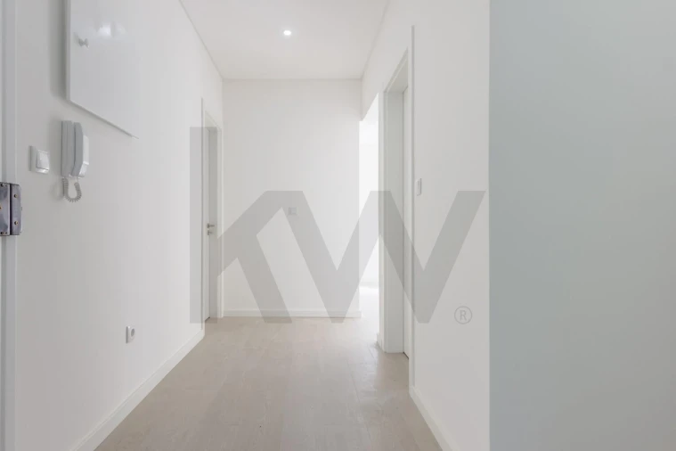 Apartamento T3 para Venda em Almada, Cova da Piedade, Pragal e Cacilhas Foto 20