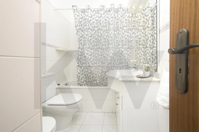 Apartamento T2 para Arrendamento em Marvila