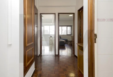 Apartamento T2 para Arrendamento em Marvila