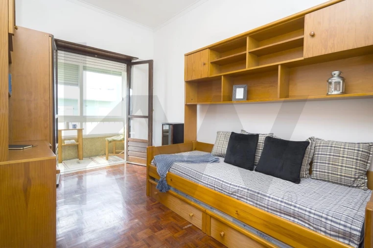 Apartamento T2 para Arrendamento em Marvila Foto 6