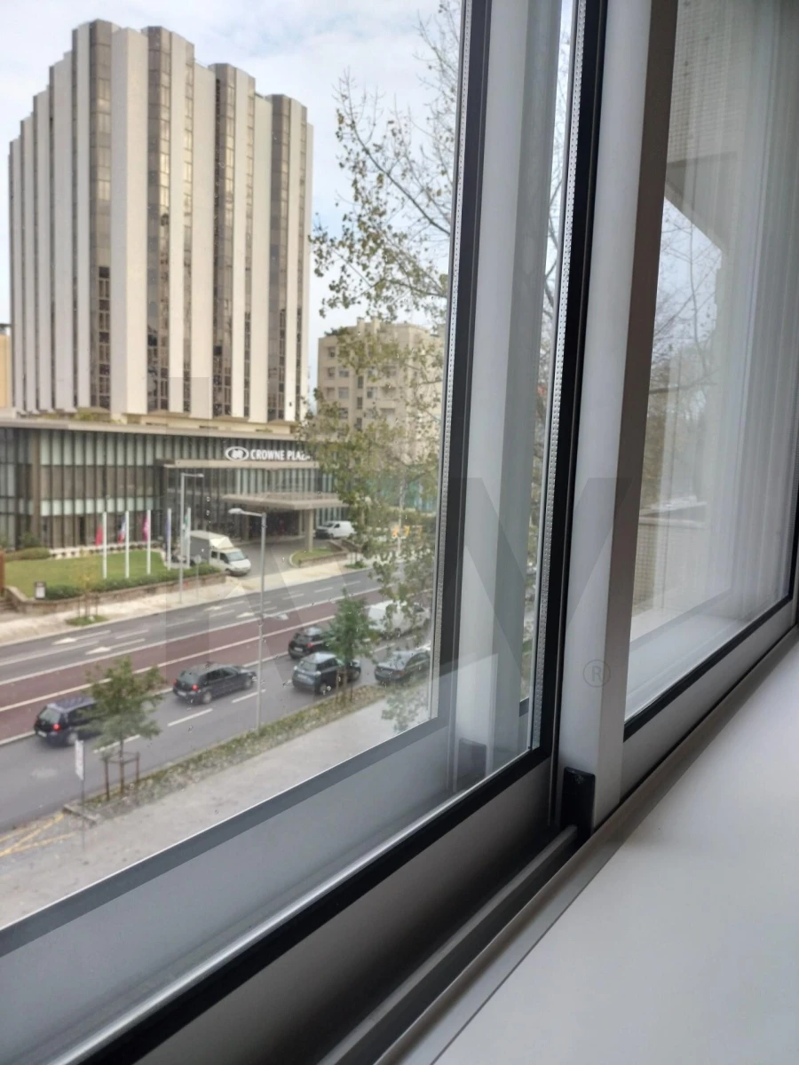 Apartamento T3 para Venda em Lordelo do Ouro e Massarelos Foto 13