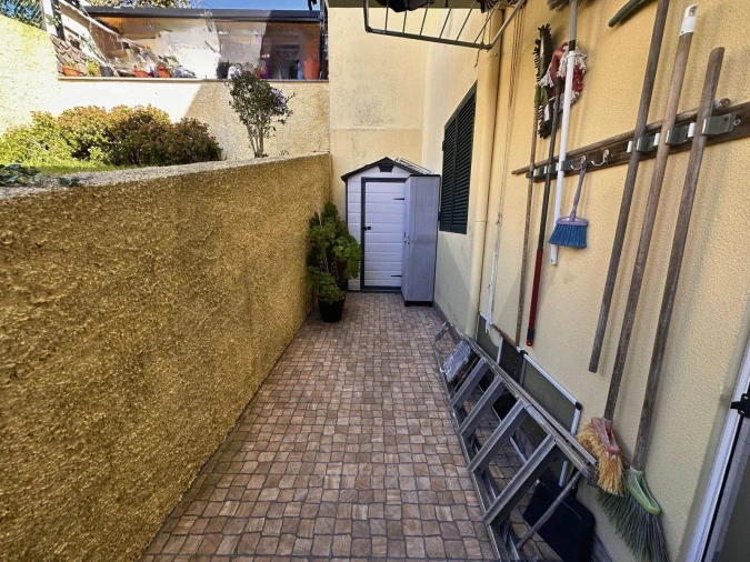 Apartamento T2 para Venda em Santo Antonio Foto 10