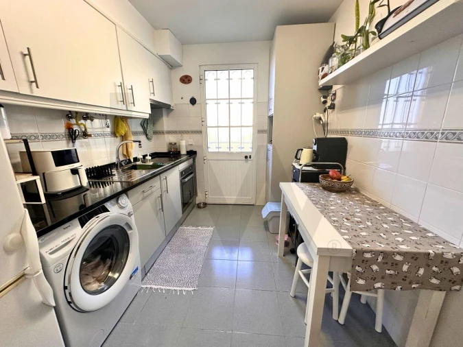 Apartamento T2 para Venda em Santo Antonio Foto 6