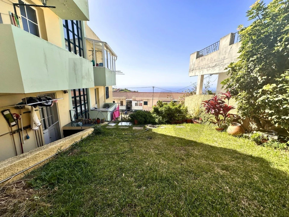 Apartamento T2 para Venda em Santo Antonio Foto 1