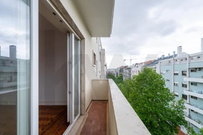 Apartamento T3 para Arrendamento em Avenidas Novas