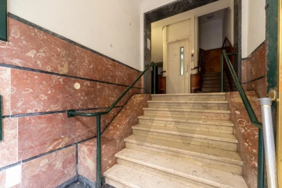 Apartamento T3 para Arrendamento em Avenidas Novas
