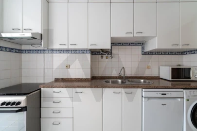 Apartamento T3 para Arrendamento em Avenidas Novas