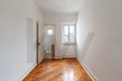 Apartamento T3 para Arrendamento em Avenidas Novas