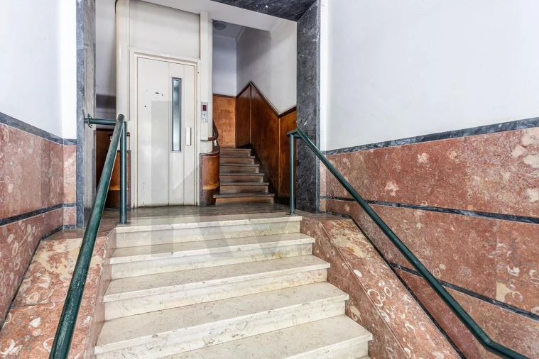 Apartamento T3 para Arrendamento em Avenidas Novas Foto 19