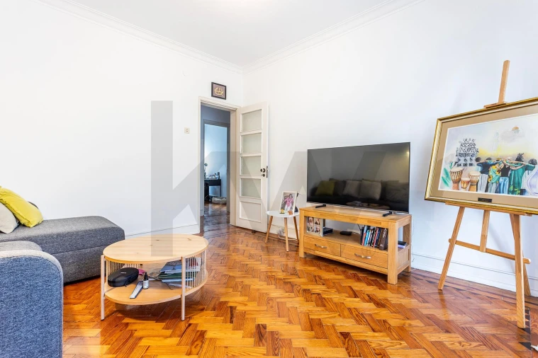 Apartamento T3 para Arrendamento em Avenidas Novas Foto 2