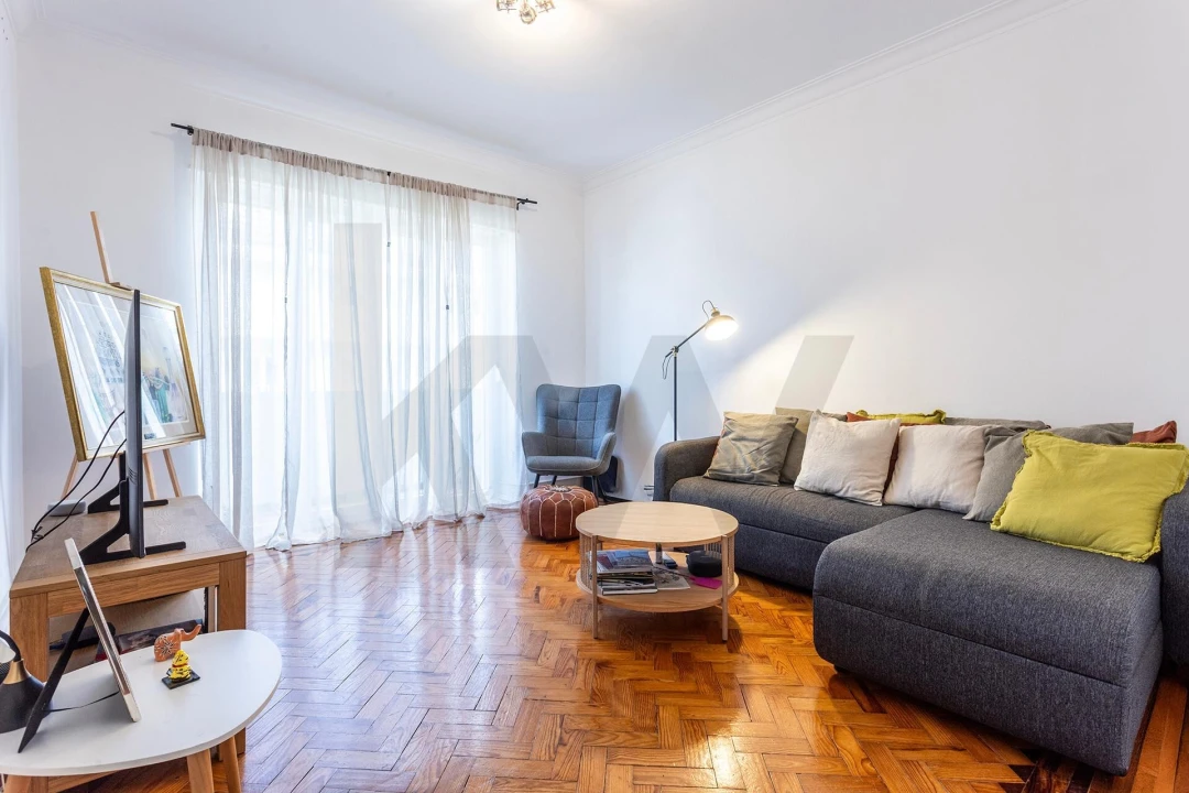 Apartamento T3 para Arrendamento em Avenidas Novas Foto 3