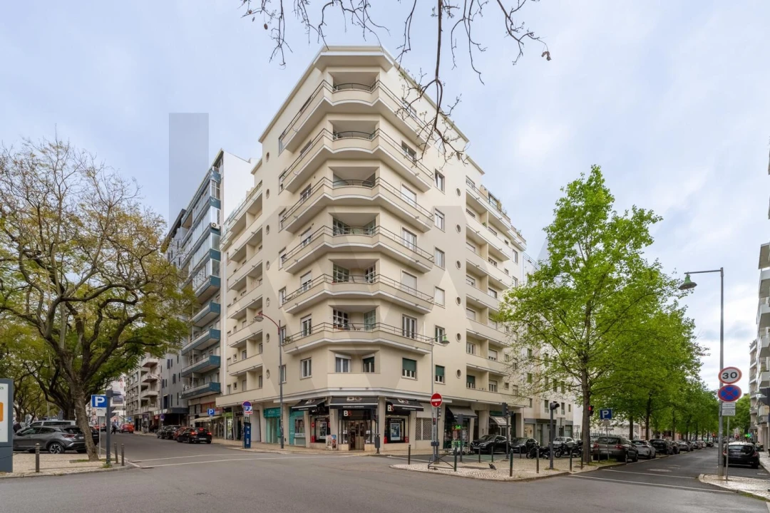 Apartamento T3 para Arrendamento em Avenidas Novas Foto 1