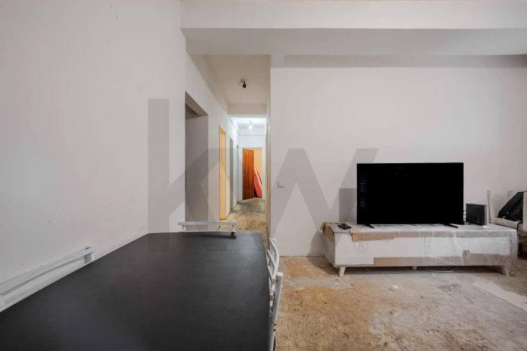 Apartamento T2 para Venda em Corroios Foto 3