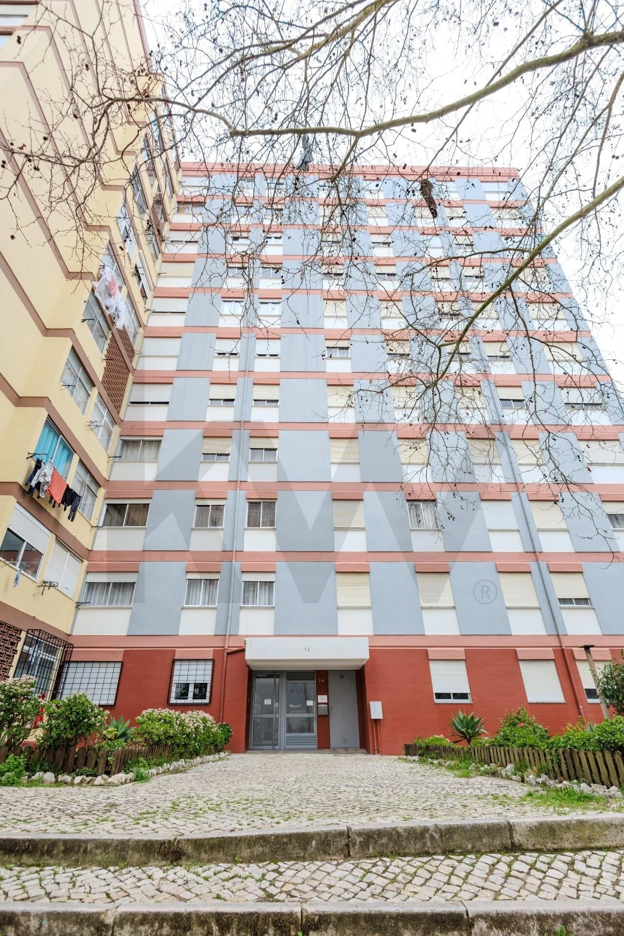 Apartamento T2 para Venda em Corroios Foto 23