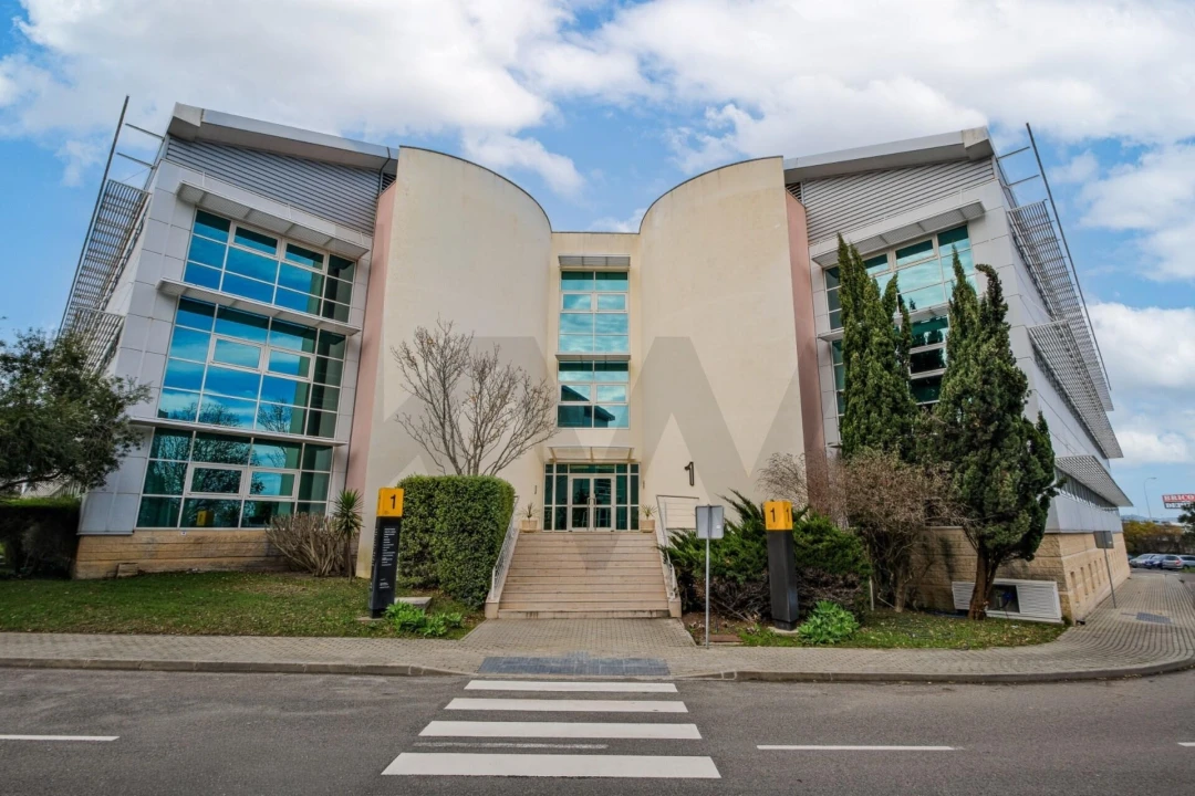 Escritório para Venda em Rio de Mouro Foto 3